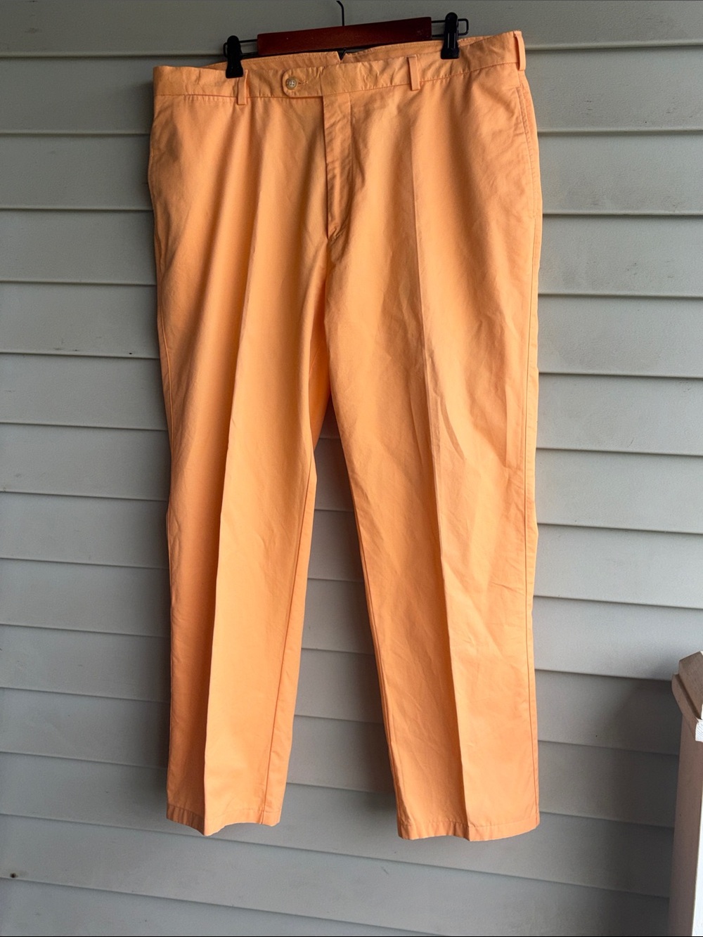 Peter Millar Men's Lightweight Peach Dress Pants.  Size 38.